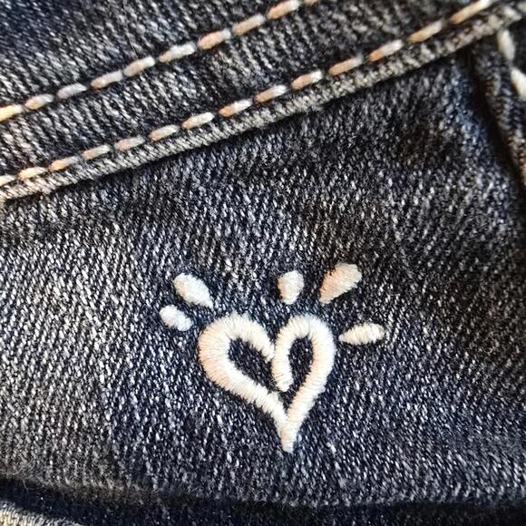 Justice kids Denim Shorts with American Flag Design - Picture 3 of 5